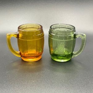 2 small vintage mugs toothpick holders.